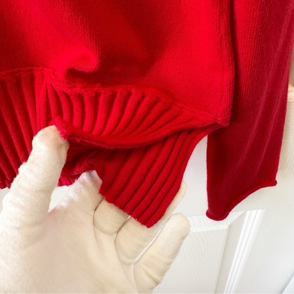 INHABIT Side Slit Cotton Knit Pullover V-Neck Sweater in Bright Red Size S - Picture 7 of 10